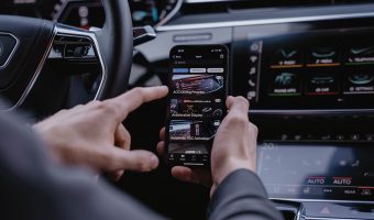 CONTROL CAR PERFORMANCE WITH YOUR SMARTPHONE