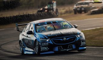 FLASHLUBE BACKS SUPERCARS RACER