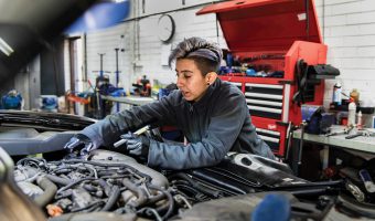 WOMEN’S PARTICIPATION VITAL TO SOLVING AUTOMOTIVE INDUSTRY’S 40,000 TECHNICIAN SHORTAGE